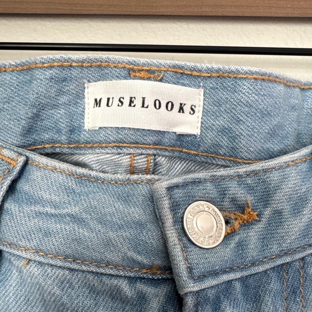 Casual Light Blue Boyfriend Jeans - Picture 2 of 4
